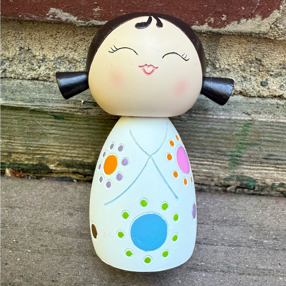 Giggles 2 Momiji Figurine 2007 Collection NIB RARE!